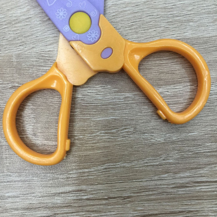 Lace scissors, scissors, scissors, scissors, stationery, scissors, card knife, student scissors, children's scissors