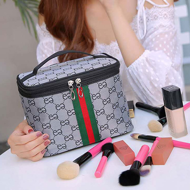 Korean Style New Portable Cosmetic Bag Large Capacity Storage Bag for Women Travel Cosmetic Case Simple Wash Bag Wholesale