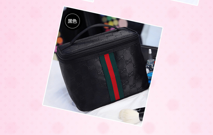 Korean Style New Portable Cosmetic Bag Large Capacity Storage Bag for Women Travel Cosmetic Case Simple Wash Bag Wholesale