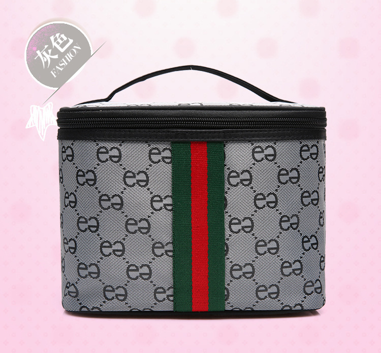 Korean Style New Portable Cosmetic Bag Large Capacity Storage Bag for Women Travel Cosmetic Case Simple Wash Bag Wholesale