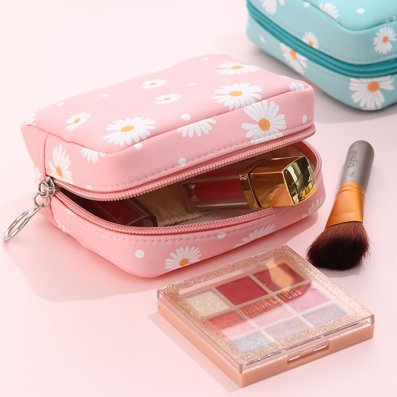 Sanitary Pads Sanitary Napkin Storage Bag Large Capacity Cosmetic Bag Girl Heart Student Online Red Convenient Physiological Period Sanitary Napkin Bag