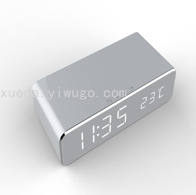 Multifunctional Wireless Charger Alarm Clock, Clock, Thermometer Wireless Charger Desktop Wireless Charger Multifunctional Wireless Charger Alarm Clock, Clock, Thermometer Wireless Charger Desktop Wireless Charger