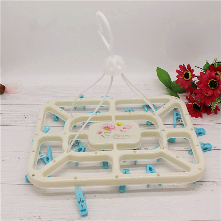 Baby clothes rack children's underwear multi-function plastic clip hook circular household windproof clothes rack