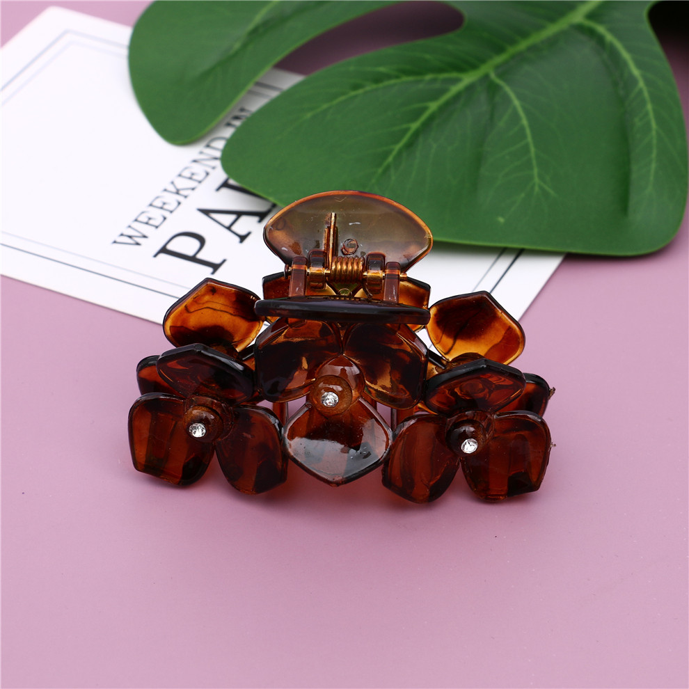 Large Hair Clip Butterfly Clip Fall Not Bad Plastic Clip Hairpin Hair Accessories Bath Head Grip