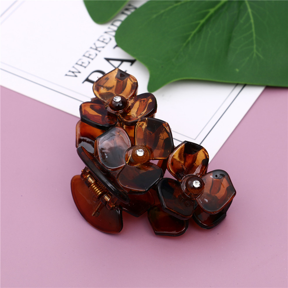 Large Hair Clip Butterfly Clip Fall Not Bad Plastic Clip Hairpin Hair Accessories Bath Head Grip