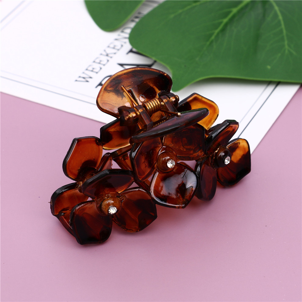 Large Hair Clip Butterfly Clip Fall Not Bad Plastic Clip Hairpin Hair Accessories Bath Head Grip