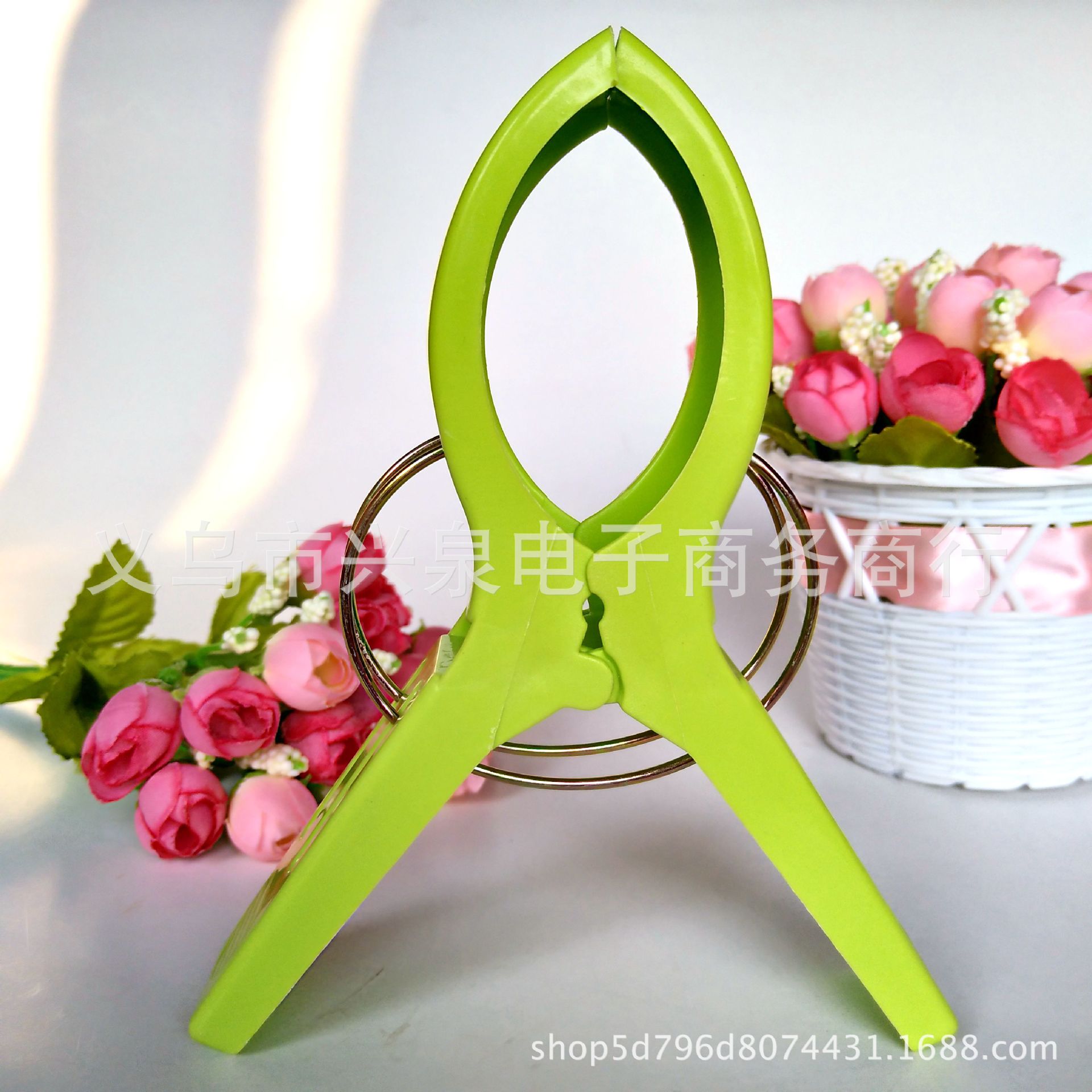 Large Plastic Clip Clothespin Quilt Airing Clip Color Windproof Clip Yuan Special Batch