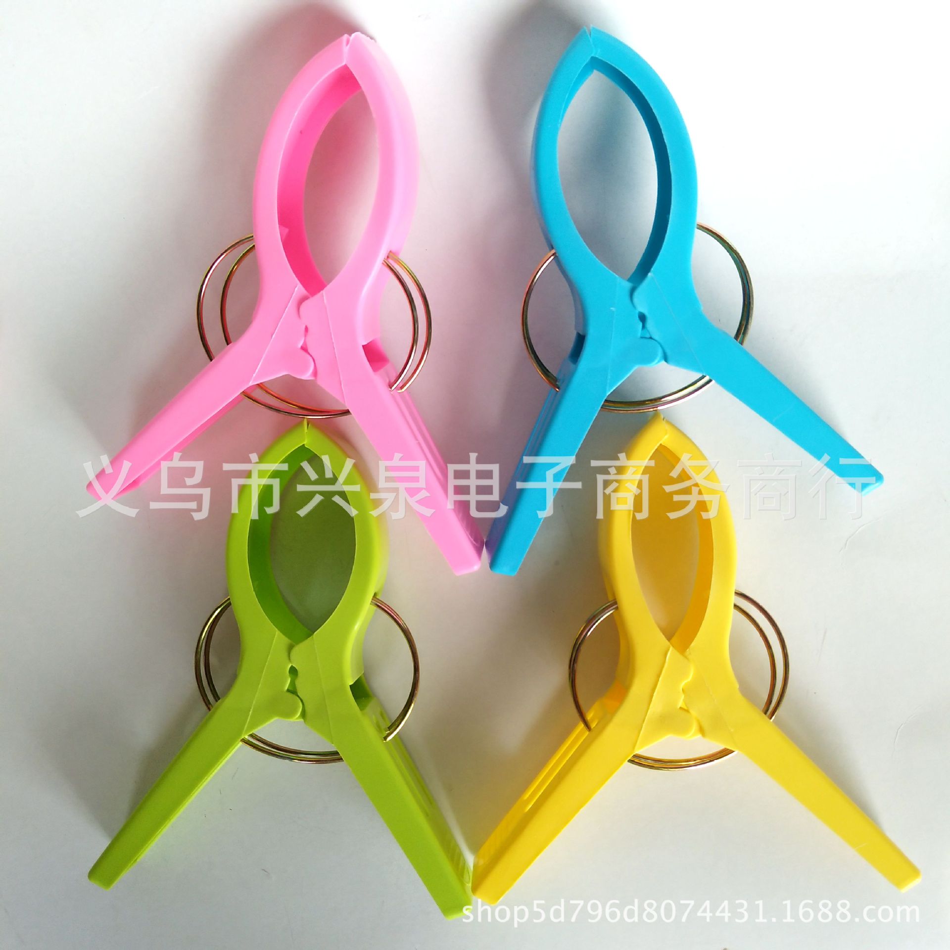Large Plastic Clip Clothespin Quilt Airing Clip Color Windproof Clip Yuan Special Batch