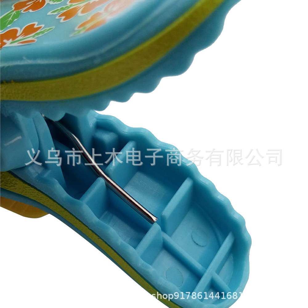 plastic clip Plastic Cute Animal Flamingo Dolphin Parrot Sun Chair Beach Towel Windproof Clip Towel Clamp