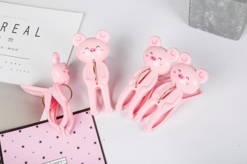 plastic clip Quilt Clip Large Windproof Quilt Clip Quilt Clip Cartoon Plastic Big Clip Pig Clip Extra Thick and Durable-