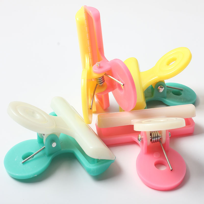 Plastic Clip Two-Color File round Color Ticket Clips Material Storage Mosquito plastic clip