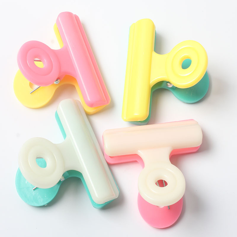 Plastic Clip Two-Color File round Color Ticket Clips Material Storage Mosquito plastic clip