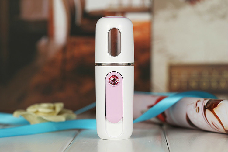 Handheld Portable Compact Mini Nano Mist Sprayer Facial Vaporizer Beauty Instrument Water Replenishing Device Device Handheld Portable Compact Mini Nano Mist Sprayer Facial Vaporizer Beauty Instrument Water Replenishing Device Device