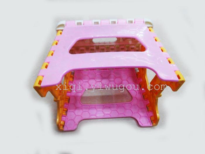 Cartoon stamp bears folding stool stool RS-6910 kindergarten students Cartoon stamp bears folding stool stool RS-6910 kindergarten students