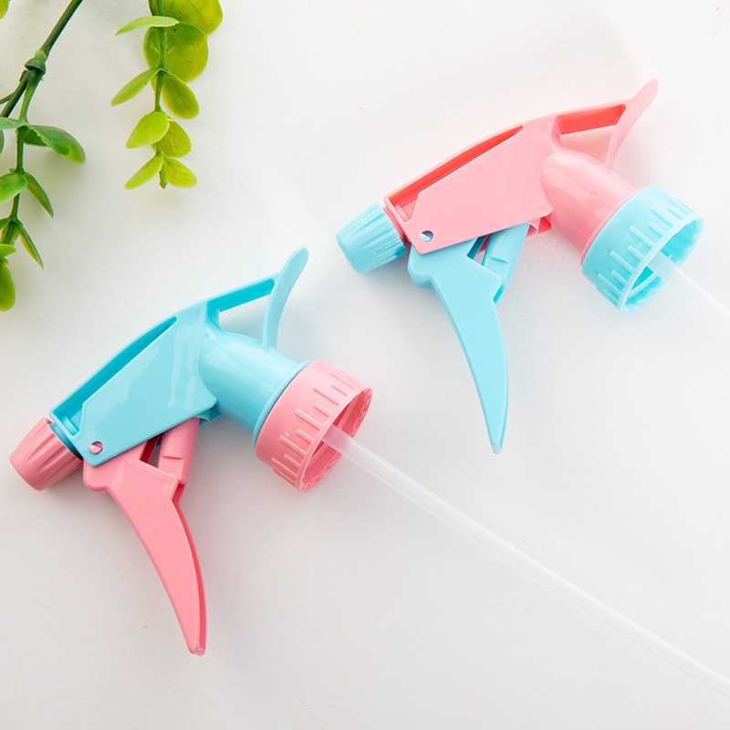 Beverage Bottle Universal Nozzle Water Spray Sprinkling Can Sprayer Gardening Watering Hand Pressure Atomization Small Hairdressing Household Nozzle
