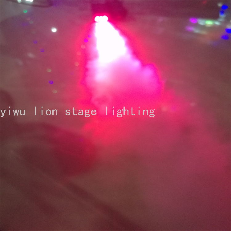 Factory Direct Sales White Shell 500W Luminous Smoke Making Machine 3 Led Colorful Lamp Beads Wedding Stage Sprayer