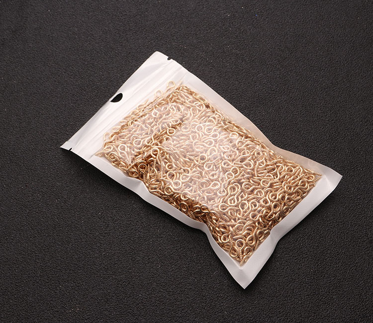 The factory supplies various specifications Sheep Eye Nails gold iron sheep eye ring screw hook lobster toy doll Accessories