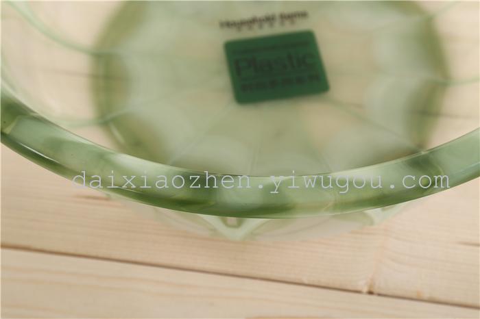 The plastic washbasin transparent basin laundry box washes the foot box high imitation jade plastic washbasin.