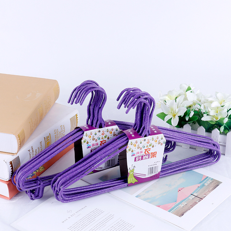 Wholesale Customized Iron Wire Plastic Dipping Non-Slip Clothes Hanger Gift Gift Clothes Hanger with Hook Clothes Support Clothes Hanger