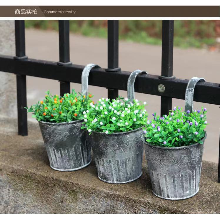 Craft Vintage Distressed Iron Sheet Flower Bucket Flower Device with Hook Decorative Artificial Flower Flower Arranging Bucket Flower Bucket Printing Potted Plant