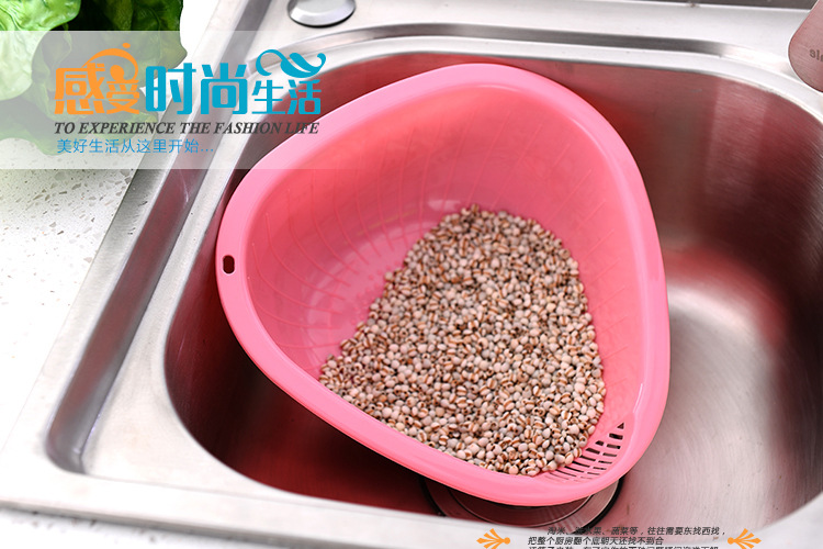 Factory Direct Sales Plastic Thickened Rice Washing Machine Drain Washing Basket Kitchen Rice Rinsing Basin Rice Washing Filter Triangle Vegetable Washer Basket Factory Direct Sales Plastic Thickened Rice Washing Machine Drain Washing Basket Kitchen Rice Rinsing Basin Rice Washing Filter Triangle Vegetable Washer Basket