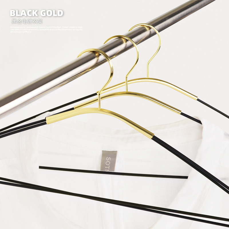 Black Gold Iron Plating Metal Hanger Light Luxury Clothes Hanger Widened Non-Slip Clothing Hanger Clothes Hook Display Drying Rack