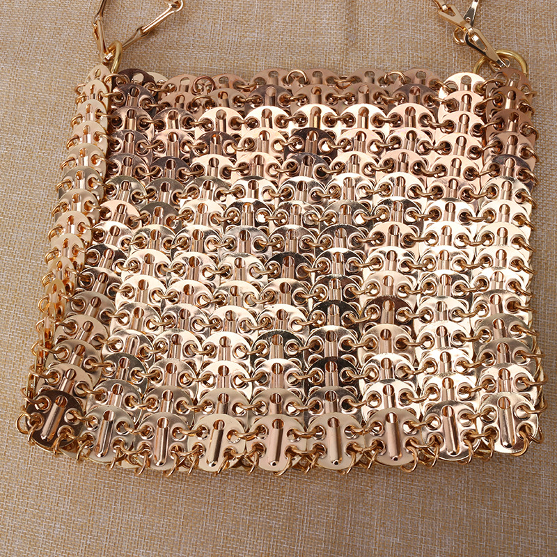Metal Sequins Shoulder Bag Chain Hook Golden Piece Lobster Buckle Hanging Plated Chain Iron Piece Bag Manufacturer 2021 Metal Sequins Shoulder Bag Chain Hook Golden Piece Lobster Buckle Hanging Plated Chain Iron Piece Bag Manufacturer 2021