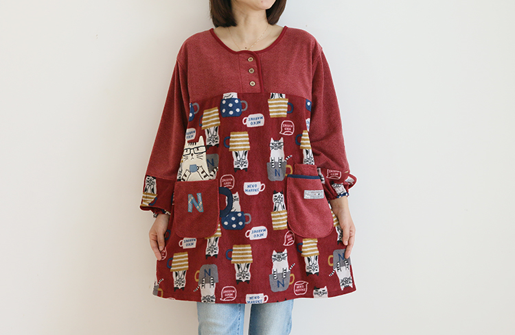 Daily Order Cute Cartoon Autumn and Winter Warm Apron Plush Homewear Overclothes Bib Antifouling Kitchen Long Sleeve Apron