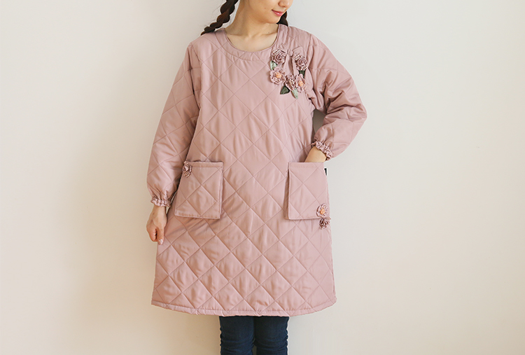 Daily Order Autumn and Winter Thick Warm Quilted Quilted Overclothes Bib Kitchen Baking Floral Painting Long Sleeve Apron Daily Order Autumn and Winter Thick Warm Quilted Quilted Overclothes Bib Kitchen Baking Floral Painting Long Sleeve Apron