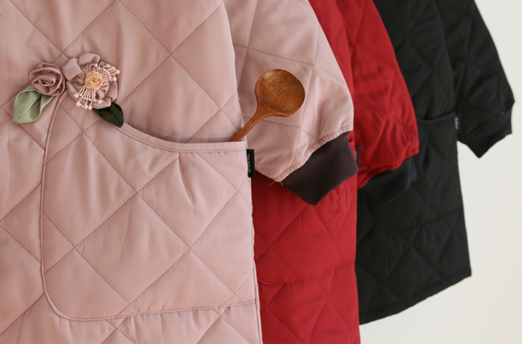 Daily Order Autumn and Winter Thick Warm Quilted Quilted Overclothes Bib Kitchen Baking Floral Painting Long Sleeve Apron Daily Order Autumn and Winter Thick Warm Quilted Quilted Overclothes Bib Kitchen Baking Floral Painting Long Sleeve Apron