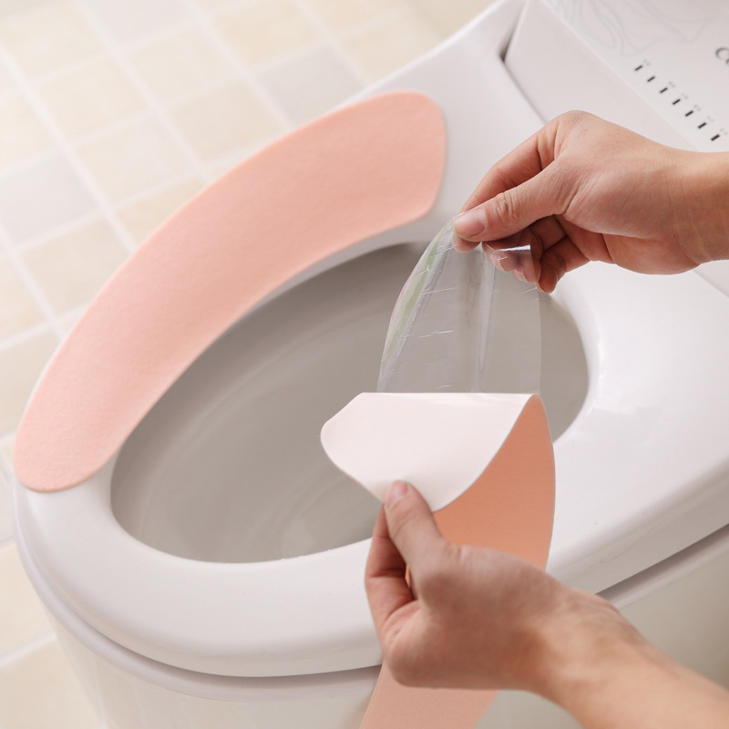 Adhesive Happy Day Cartoon Toilet Seat Cover Pad Warm Thickened Static Toilet Seat Closestool Cushion Toilet Seat Disposable