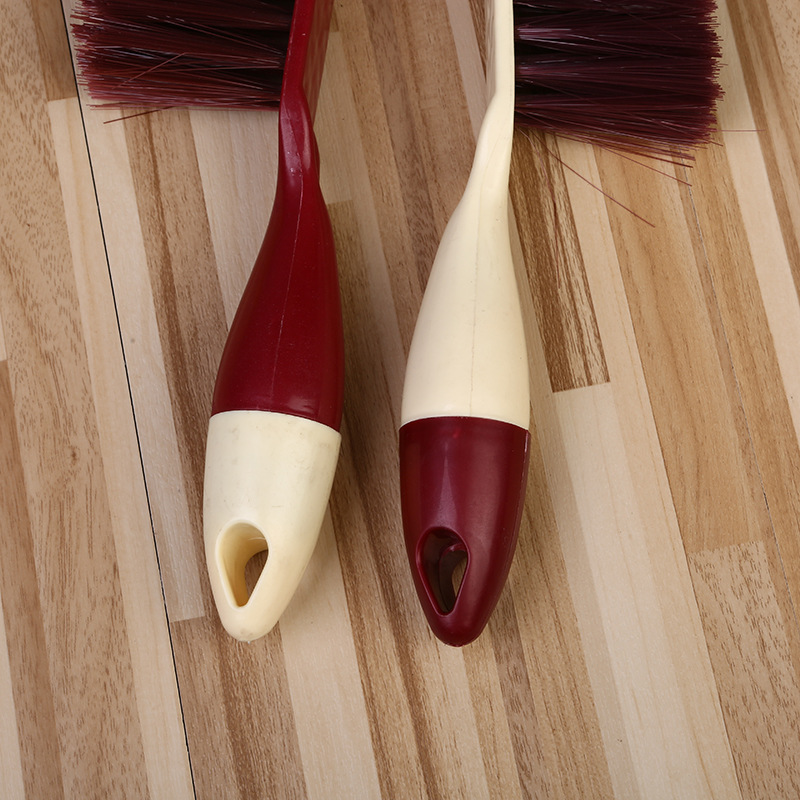 Quilt sofa carpet dust brush Long handle clean soft wool bedroom dust brush multi-functional household bed brush quilt sofa carpet dust brush