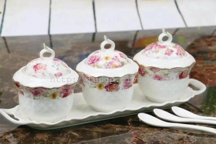 Jingdezhen ceramic seasoning pot seasoning bottle oil pot soy sauce pot salt pot sugar pot kitchen supplies Jingdezhen ceramic seasoning pot seasoning bottle oil pot soy sauce pot salt pot sugar pot kitchen supplies
