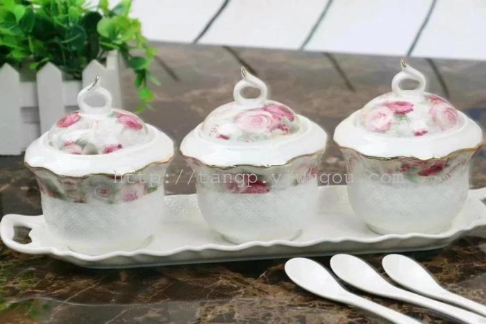 Jingdezhen ceramic seasoning pot seasoning bottle oil pot soy sauce pot salt pot sugar pot kitchen supplies Jingdezhen ceramic seasoning pot seasoning bottle oil pot soy sauce pot salt pot sugar pot kitchen supplies