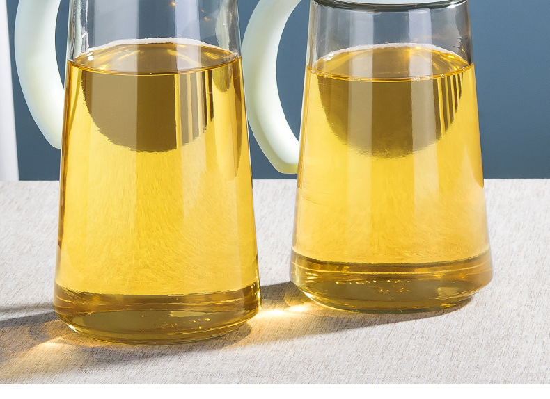 Oiler Kitchen Supplies Glass Oiler Automatic Lid-Opening Seasoning Bottle Household Leak-Proof Soy Sauce Bottle Oiler Wine Pot Vinegar Pot
