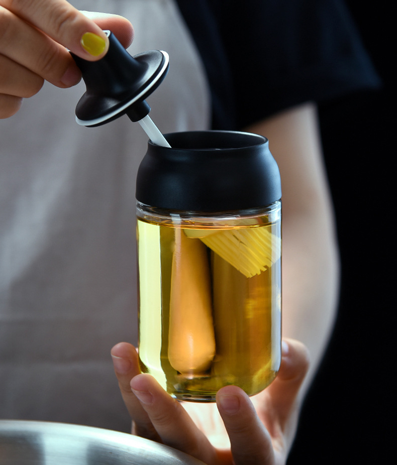 One piece seasoning bottle - honey bottle