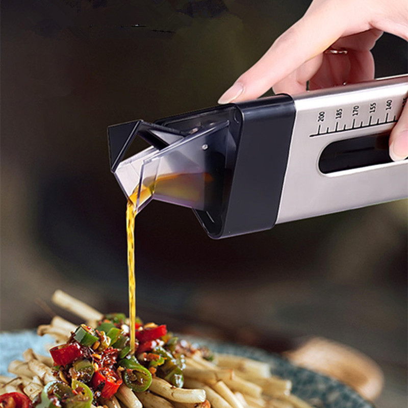 closing of oil pot glass seasoning bottle creative seasoning bottle glass soy sauce bottle light luxury seasoning bottle