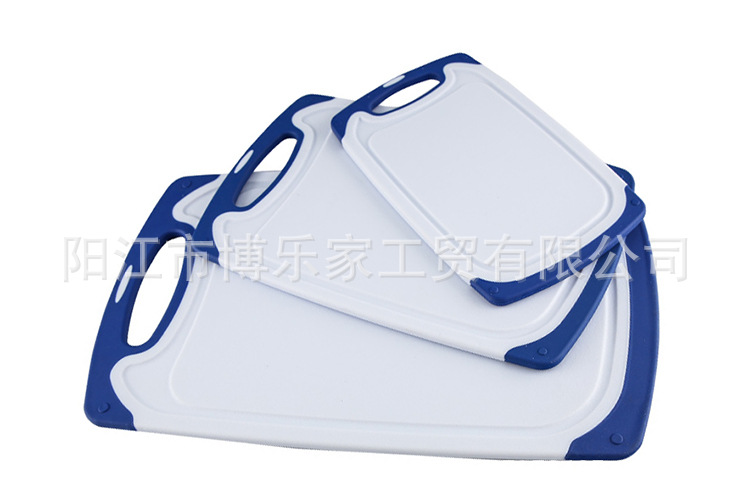 Spot ThreePiece Plastic Chopping Board Can Hang MildewProof Baby Food Supplement Chopping Board Kitchen Gadgets