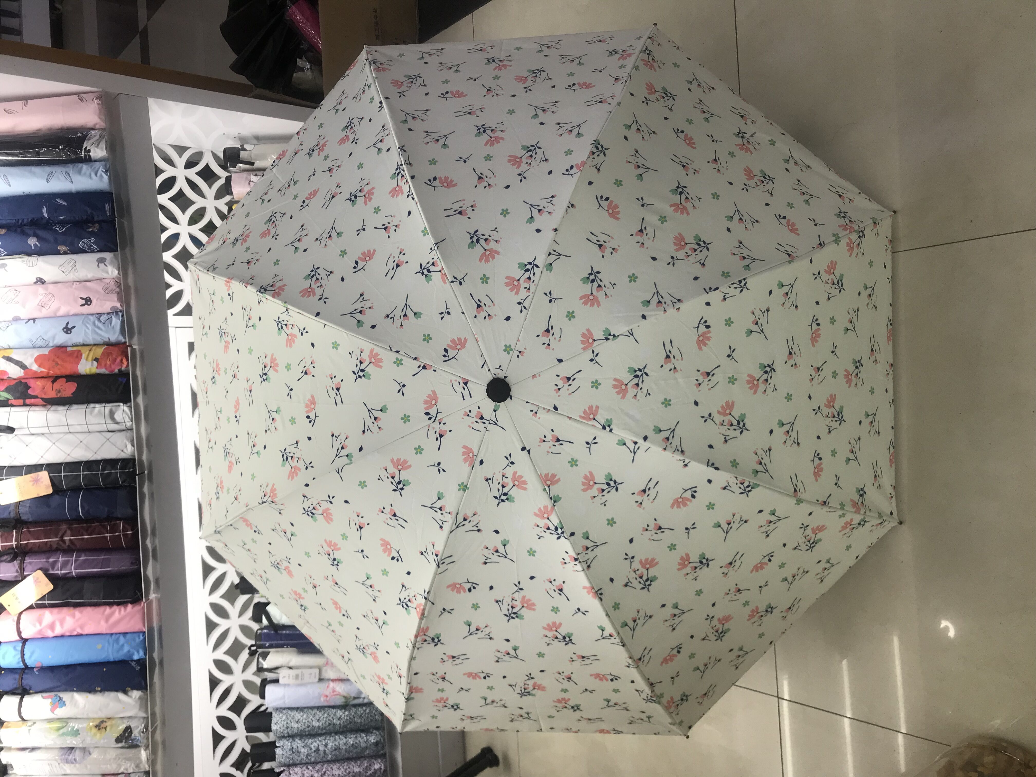 New Folding Umbrella Spot Sunny Umbrella Factory Shading Black Rubber Umbrella A6014
