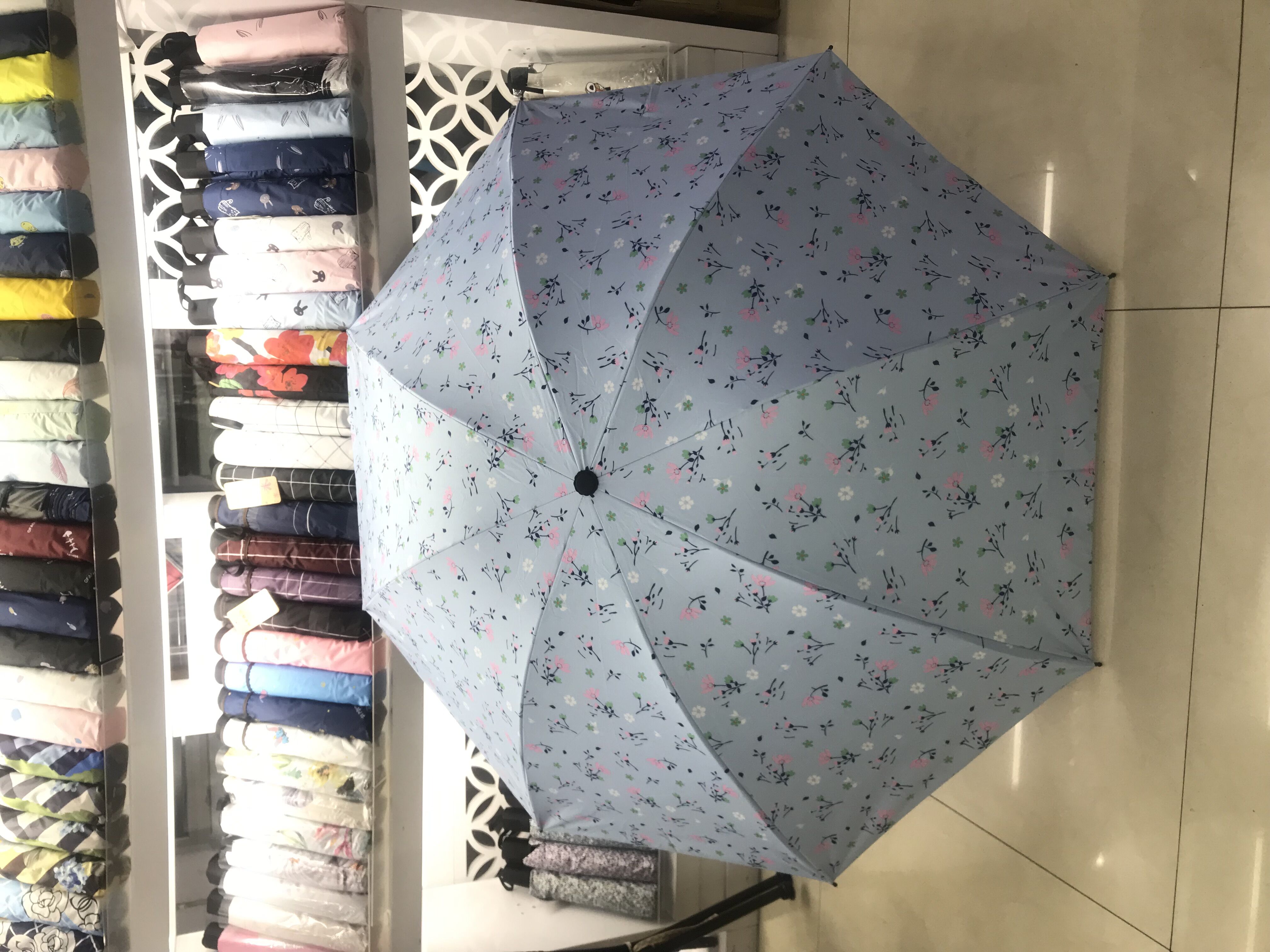 New Folding Umbrella Spot Sunny Umbrella Factory Shading Black Rubber Umbrella A6014 New Folding Umbrella Spot Sunny Umbrella Factory Shading Black Rubber Umbrella A6014