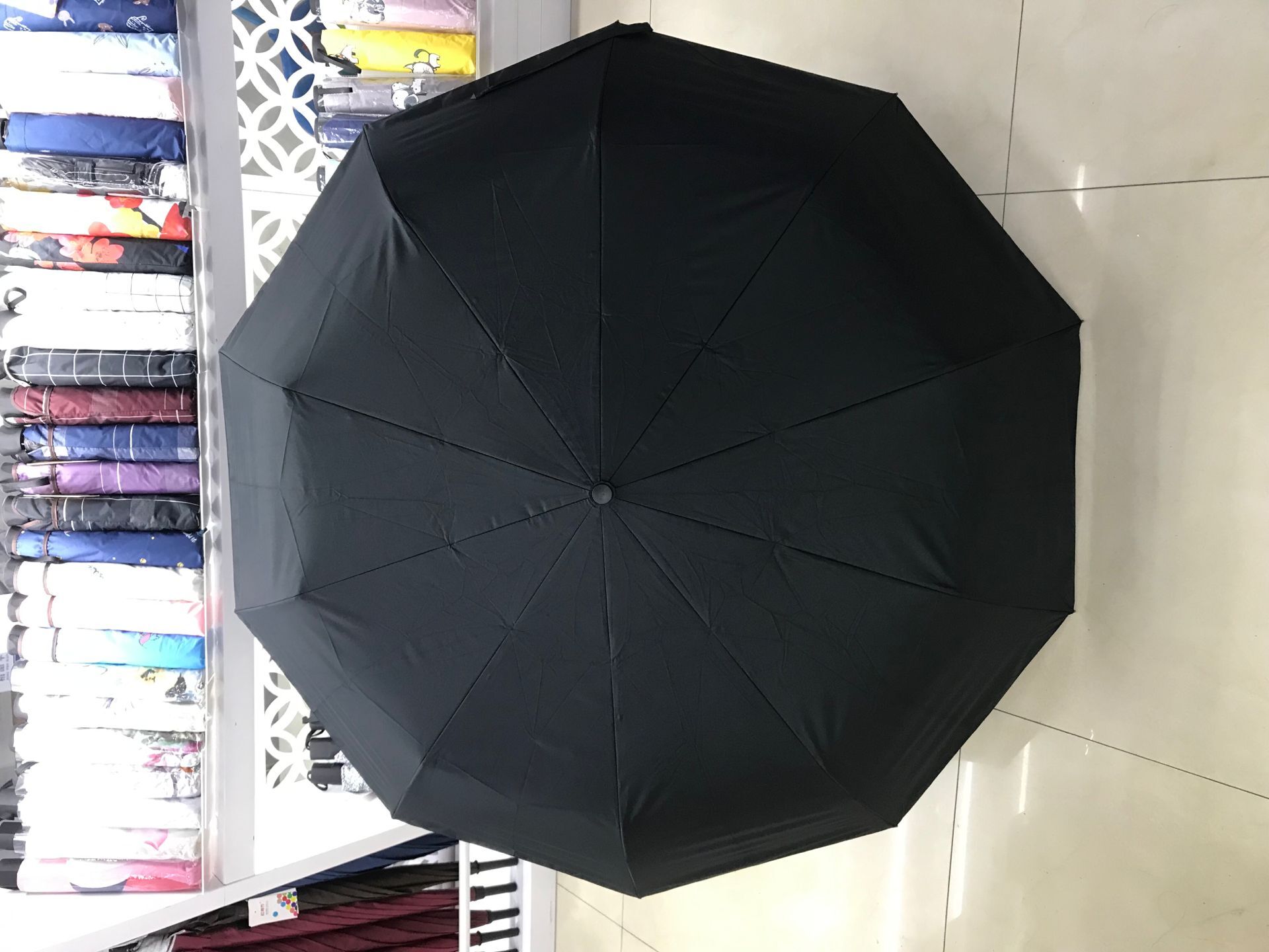 New Automatic Umbrella Flashlight for Both Sunny and Rainy Use