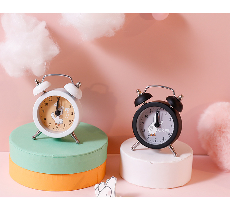 Student Bedside Creative Children Little Alarm Clock Cute Cartoon Mute Simple Bedroom Mini Loud Desk Clock Alarm Watch Student Bedside Creative Children Little Alarm Clock Cute Cartoon Mute Simple Bedroom Mini Loud Desk Clock Alarm Watch