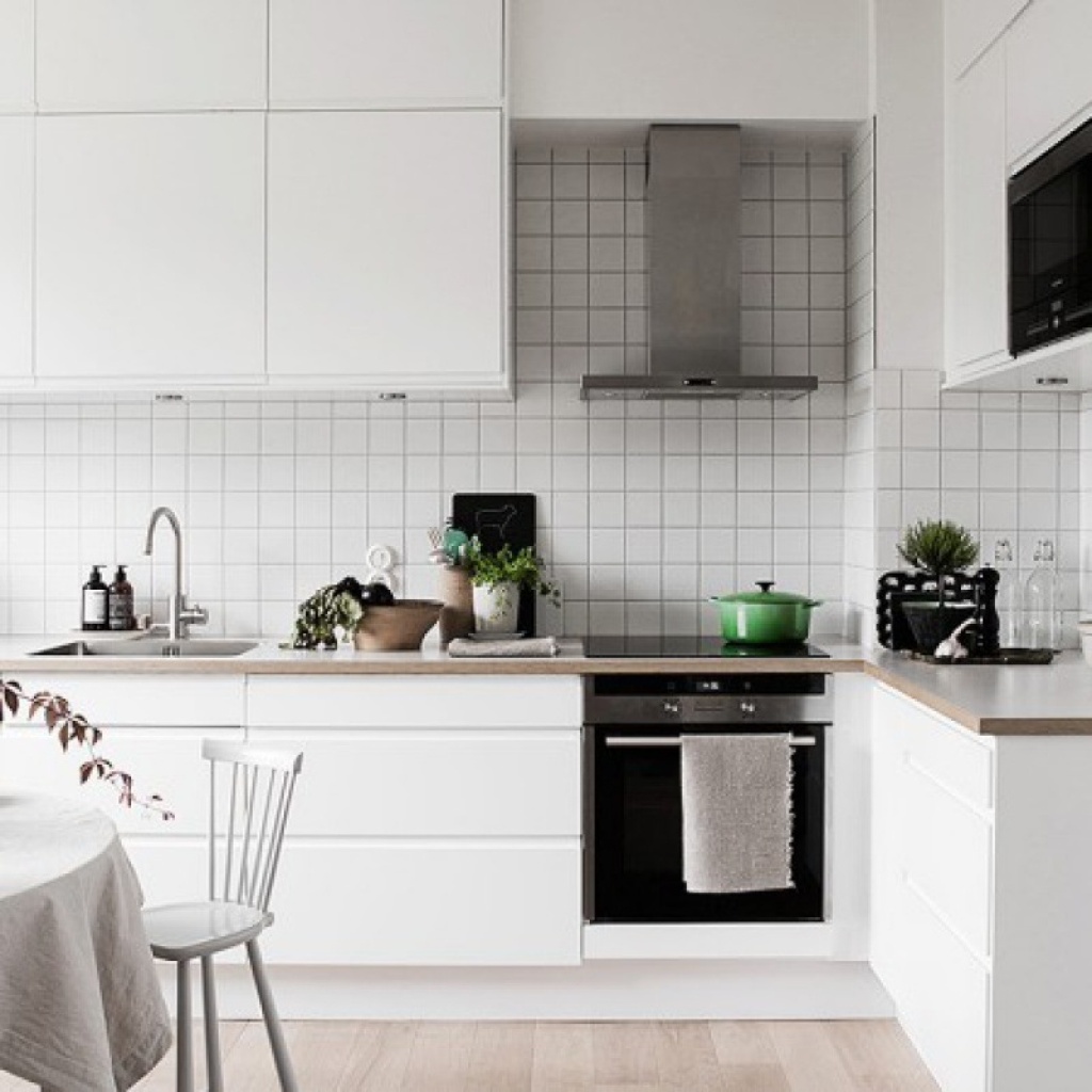 Jiugongge White Aluminum Plate Mosaic Self-Adhesive Adhesive Wall Sticker Bathroom Kitchen Rental Room Store Decoration