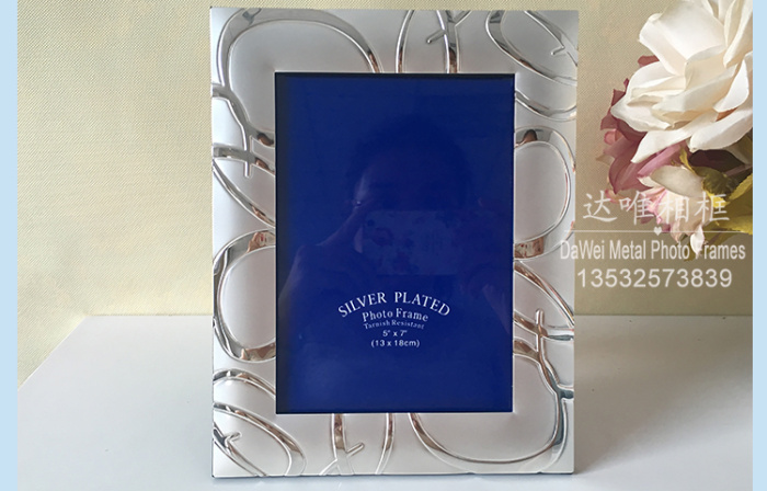 Metal photo frame Silver Photo Frame high-end gift wedding photo frame Metal photo frame Silver Photo Frame high-end gift wedding photo frame