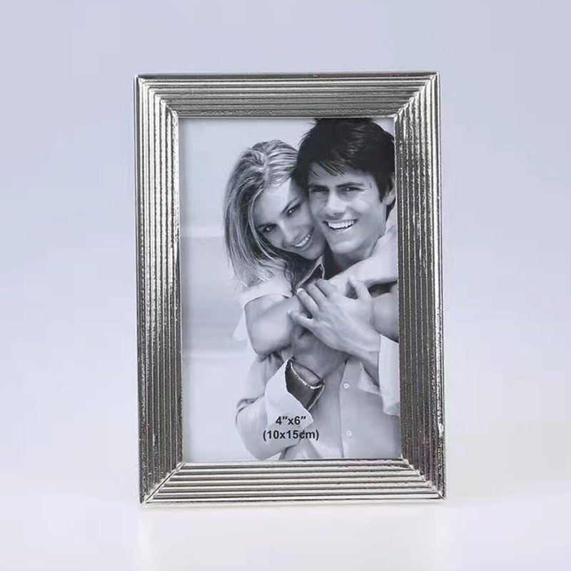 Stainless Steel Hammer Printing Glass Creative Decoration Gift Living Room Bedroom Photo Crafts Metal Photo Frame Stainless Steel Hammer Printing Glass Creative Decoration Gift Living Room Bedroom Photo Crafts Metal Photo Frame